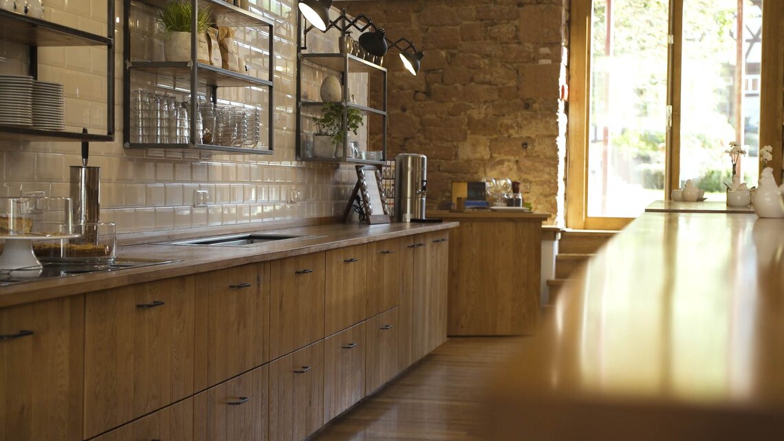 Breakfast area at the manor Hühnerhof