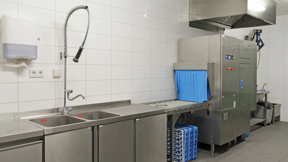 篮子洗碗机 Scheck-In Center Achern