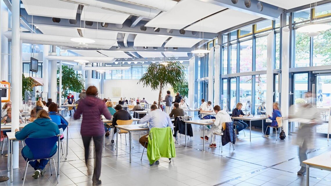 The innovative M-iQ BlueFire is the warewashing solution for company canteens and food service chains with high diner turnover The innovative M-iQ BlueFire is the warewashing solution for company canteens and food service chains with high diner turnover