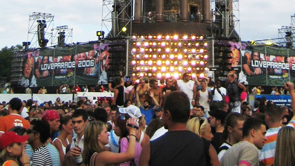 2006