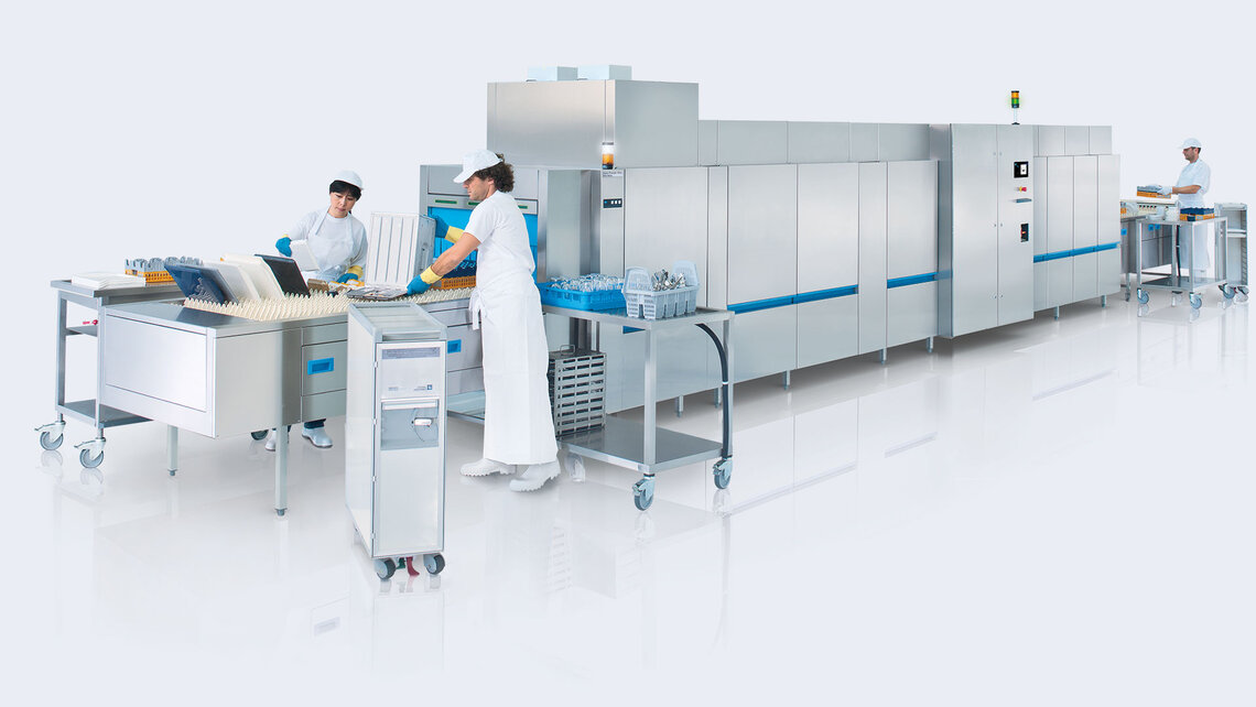 M-iQ conveyor belt dishwasher M-iQ conveyor dishwasher