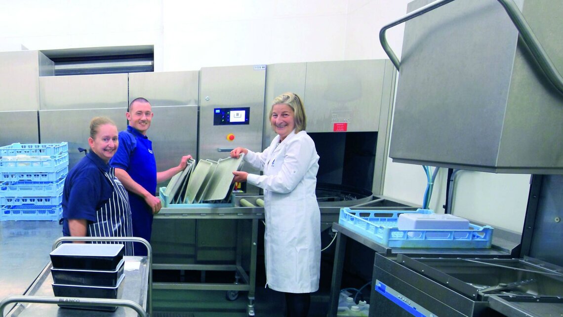 Dishwashing Equipment for school school catering rack transport dishwasher