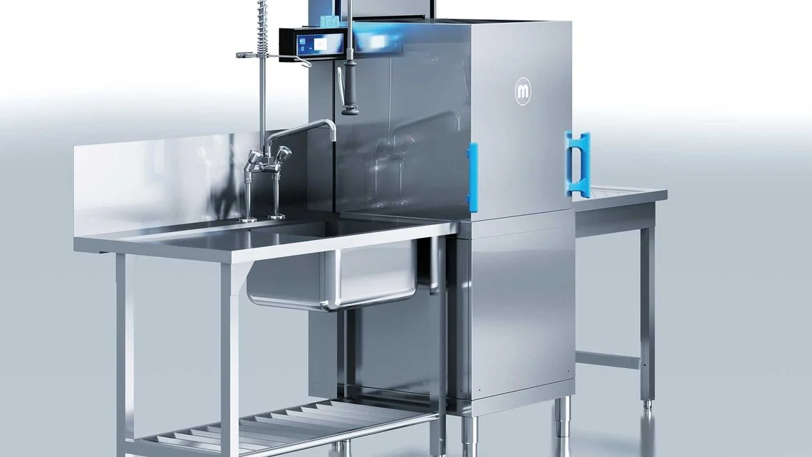 使用 Meiko 的盖式机 M-iClean H 快速安全地清洗可重复使用的杯子