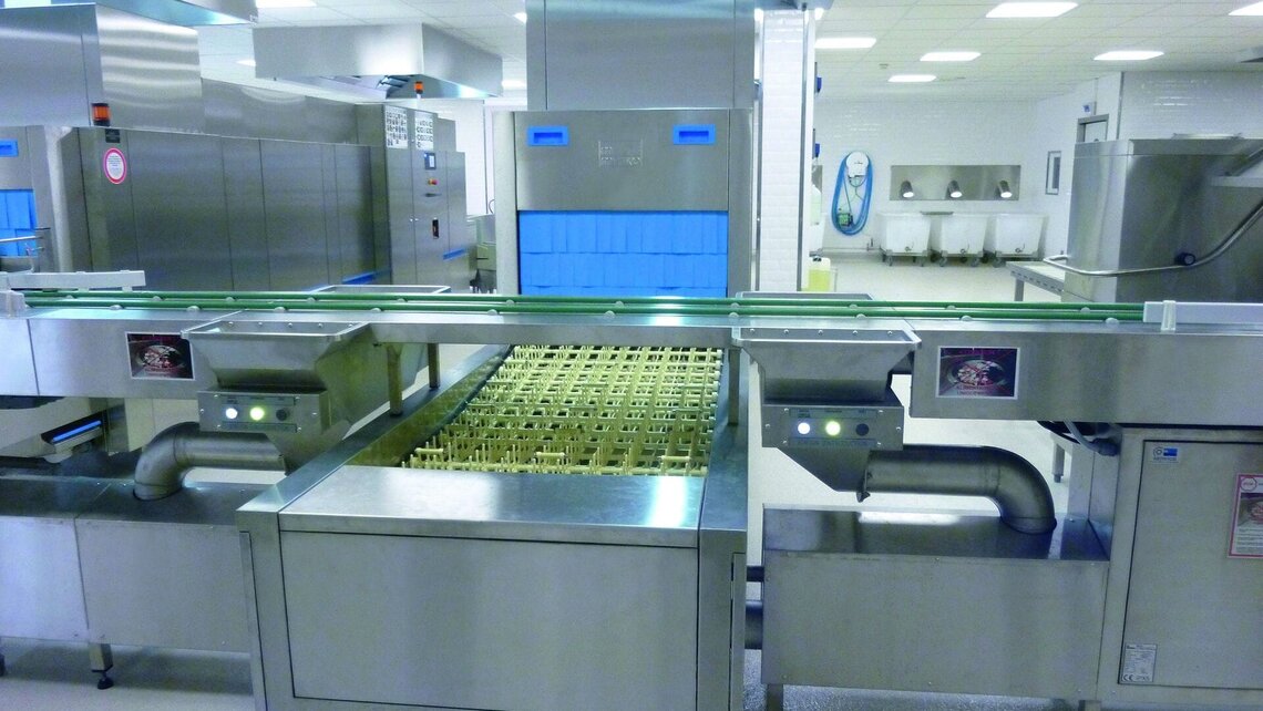 flight type dishwasher M-iQ