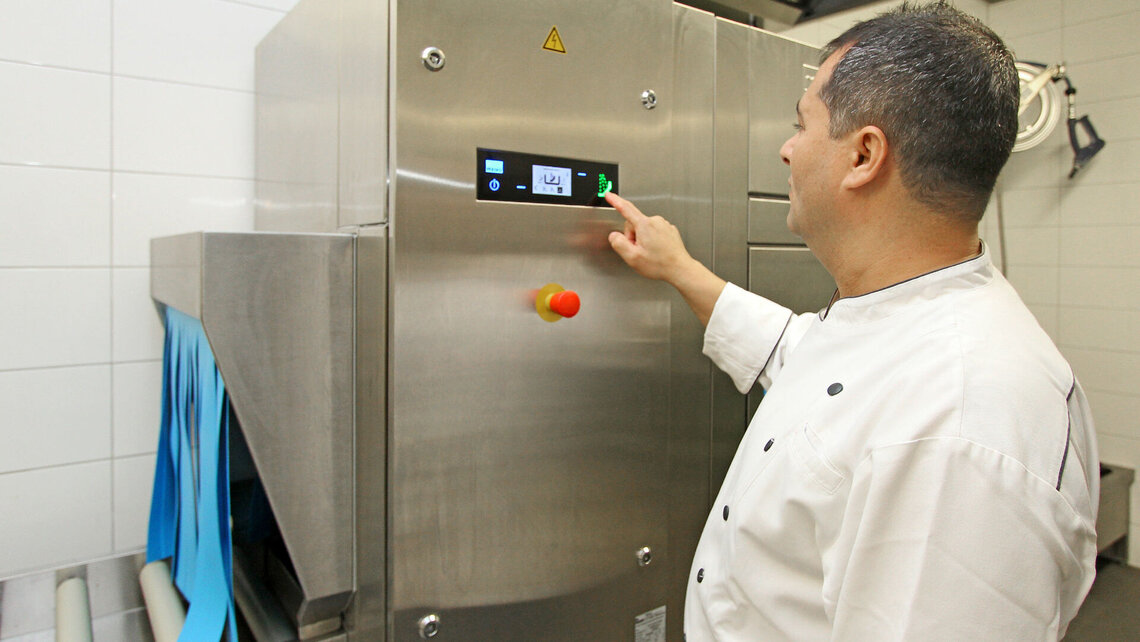 洗碗机在使用 Kochfabrik Achern