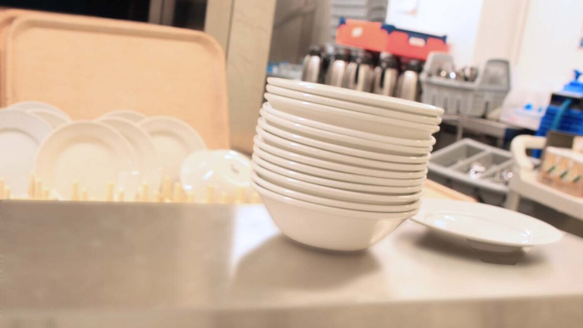 LVS School, Ascot clean plates